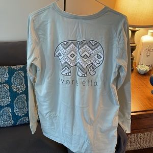 Ivory Ella longed sleeved tee- light/soft greenish